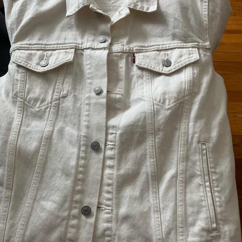 Levi's White Denim Shirt like new